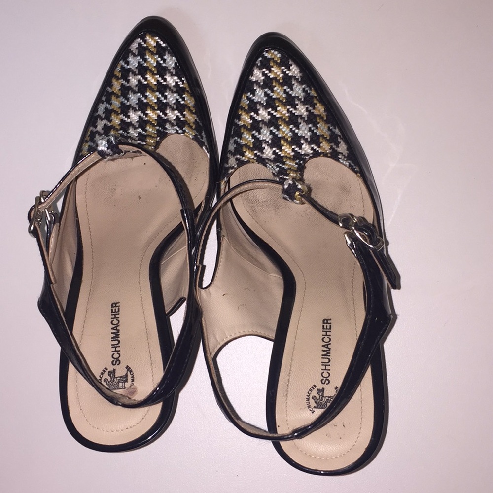 Heels - Picture 2 of 3